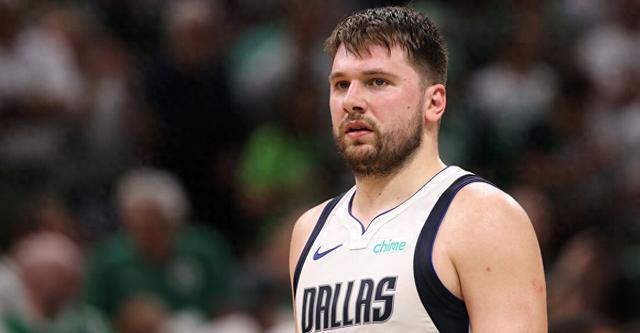 热刺vs小蜜蜂首发：库杜斯、里沙利松领衔！帕利尼亚替补