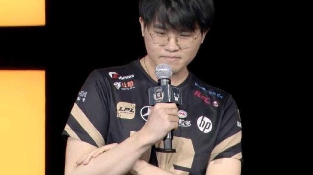 东福山矶钓遇小油扁围堵，坚守终获大黑鲷惊喜