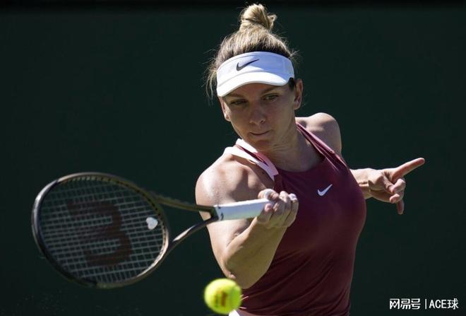 洛杉矶湖人以东契奇38分、11篮板5助攻领跑，太阳迪龙·布鲁克斯33分、吉莱斯皮28分助队反超，双方激烈对决。