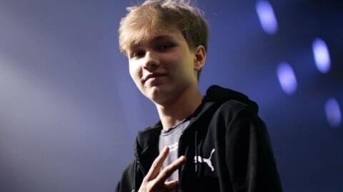 新援阿里亚斯参加了狼队在西班牙的首堂训练课！🇨🇴