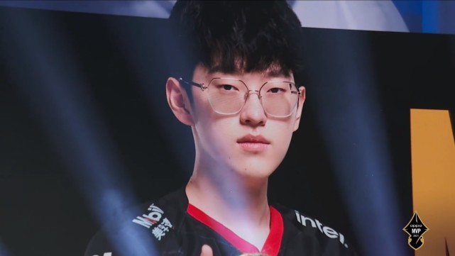 篮球NBA球队教练强调防守纪律