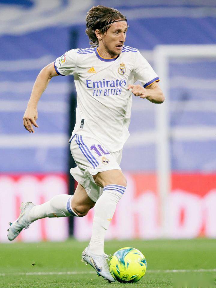 FPX官方回应milkyway假赛疑云：已暂停该选手所有比赛，上报联盟