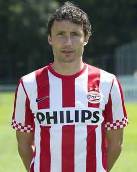 世体：弗里克已率巴萨16场逆转，本赛季未过半就已多达7次